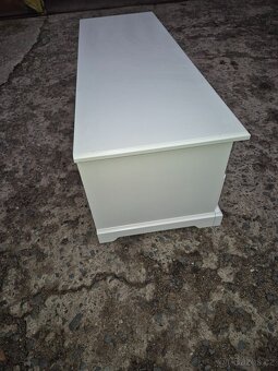 Liatorp ikea  tv stolek - 2