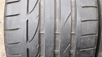 Letní pneu 245/35/18 Bridgestone Run Flat - 2