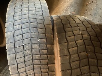 Pneumatiky 295/60 R 22,5 - 2