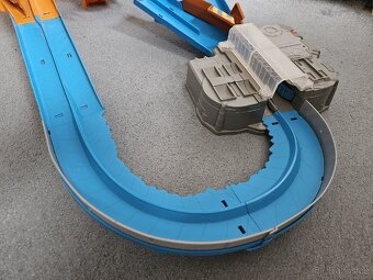 Hot wheels monster truck škorpion set/dráha - 2