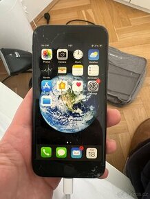 Prodám použivaný iPhone 7 128 GB - 2