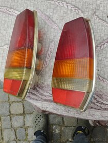 Zadní světla Škoda 120. - 2