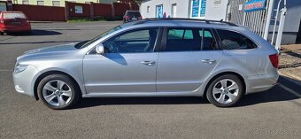 Škoda Superb, 2.0 TDi 125kW AUTOMAT - 2