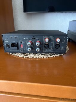 Zesilovač 120 W na kanál 8 ohmu - 2