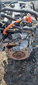 MITSHUBISHI OUTLANDER 2019R HYB 2,4 4B12 - 2