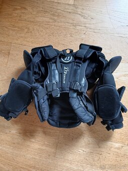 Brankářská vesta Warrior INT S-M 152-165cm - 2