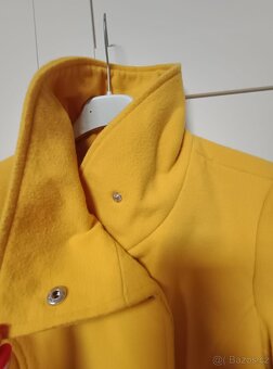 Pěkný elegantní flaušový kabát Orsay vel. S - 2