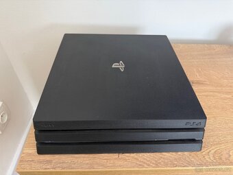 PlayStation 4 Pro 1TB - 2