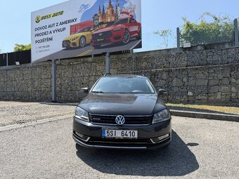Volkswagen Passat 1.6 - 2