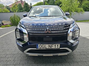 Mitsubishi Outlander PHEV - 2