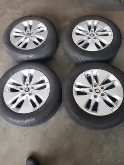 originální alu kola Škoda7J x16", ET 46/,Pneu 205/60R16 - 2