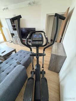 Prodám trenažér Eliptical inSPORTline Kapekor - 2