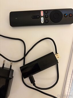 XIAOMI TV STICK ANDROID - 2