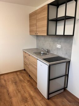 Pronájem garsonky Suchdolské náměstí 801/9, Suchdol - 2