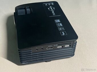 LED mini projektor - levně - 2
