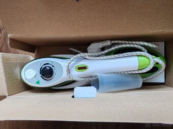 Nová MAXXX Vertikální parní žehlička 3v1 - 2