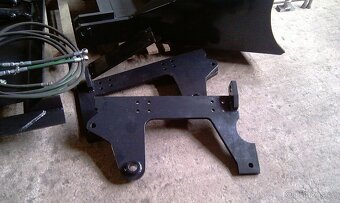 Čelní rampovač bez přichytávacího zubu - 2