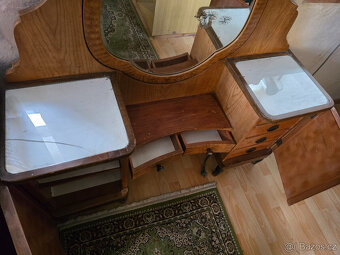 Historické zrcadlo se šuplíky - toaletní stolek - 2