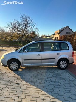 VW Touran 1.6i, rok 2005, nové rozvody - 2