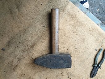 KLADIVO truhlářské svorky, leštící ... - 2