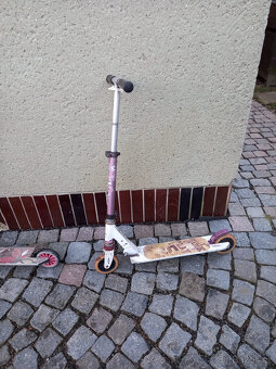 dětská koloběžka - 2