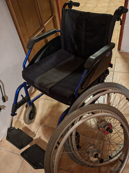 invalidní vozík mechanický - 2