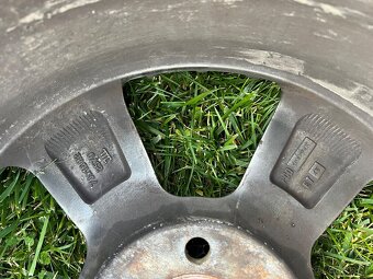 ALU disky R16 - 7Jx16H2 + zimní pneu 205/55 R16 - 2