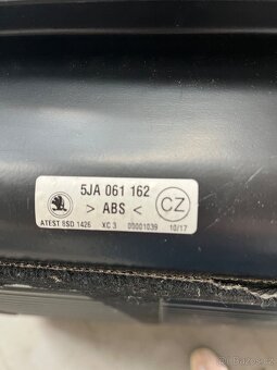 ŠKODA RAPID-PLASTOVÁ VANA DO KUFRU ORIGINAL - 2