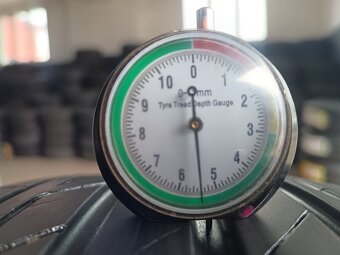 215/60 R16 BRIDGESTONE (1717) - 2