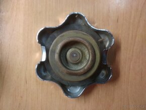 Víčko nádrže Škoda - 2