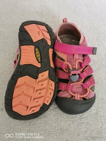 Dívčí sandály zn. Keen vel. 30 růžové barvy - 2