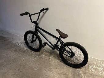 Flybikes neutron 2018 - 2