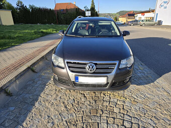 VW Passat Variant 2.0 125 kW, 4 motion, DSG , R-line - 2
