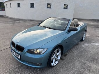 BMW 335i E93 cabrio, 123tkm, serviska - 2