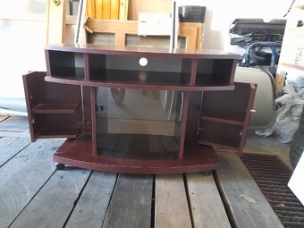 TV stolek - 2