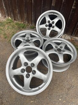Alu kola Alutec R16 5x112 ET 38 s límcem - nový lak - 2