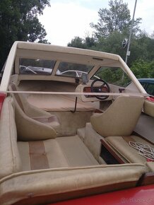 Motorový člun , loď skibsplast 490 HT  (5M ) - 2