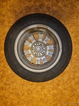 Orig. Mazda 3 kola 205/60 R16, letní pneu - 2