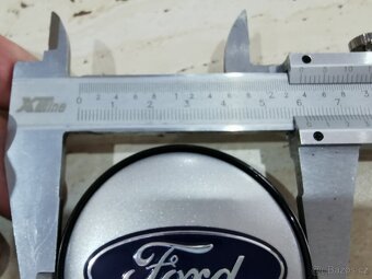 FORD STREDOVÉ KRYTKY 60 MM 4KS + VENTILKY - 2