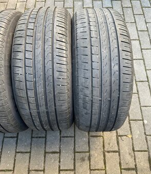 Použité letní pneu: 215/55/R17 - 4 kusy. - 2