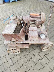 Stavební vrátek - 2