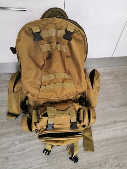 cattara army batoh 55l použitý asi 5 krat na trampovani - 2