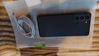 Samsung Galaxy S21 (G991), 128 GB, 5G, DS, EU, šedá /ZÁNOVNÍ - 2