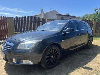 Opel Insignia SportTourer - 2
