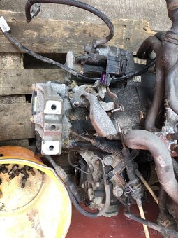 Motor Škoda Octavie I,1.9tdi,74kw PD,kod AXR Volkswagen - 2