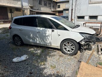 Opel Zafira na ND - 2