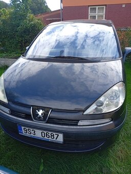Peugeot 807 - 2