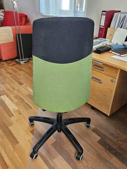 Kancelářská židle Ikea Volmar - 2
