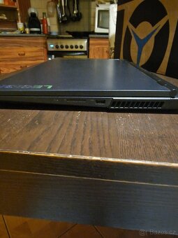 Lenovo Legion 5 • Ryzen 5 5600H • RTX 3050 • 16 GB RAM • 512 - 2