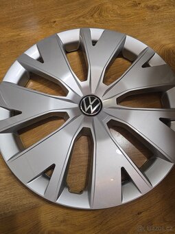 Poklice sada 4 kusů na VW - 2